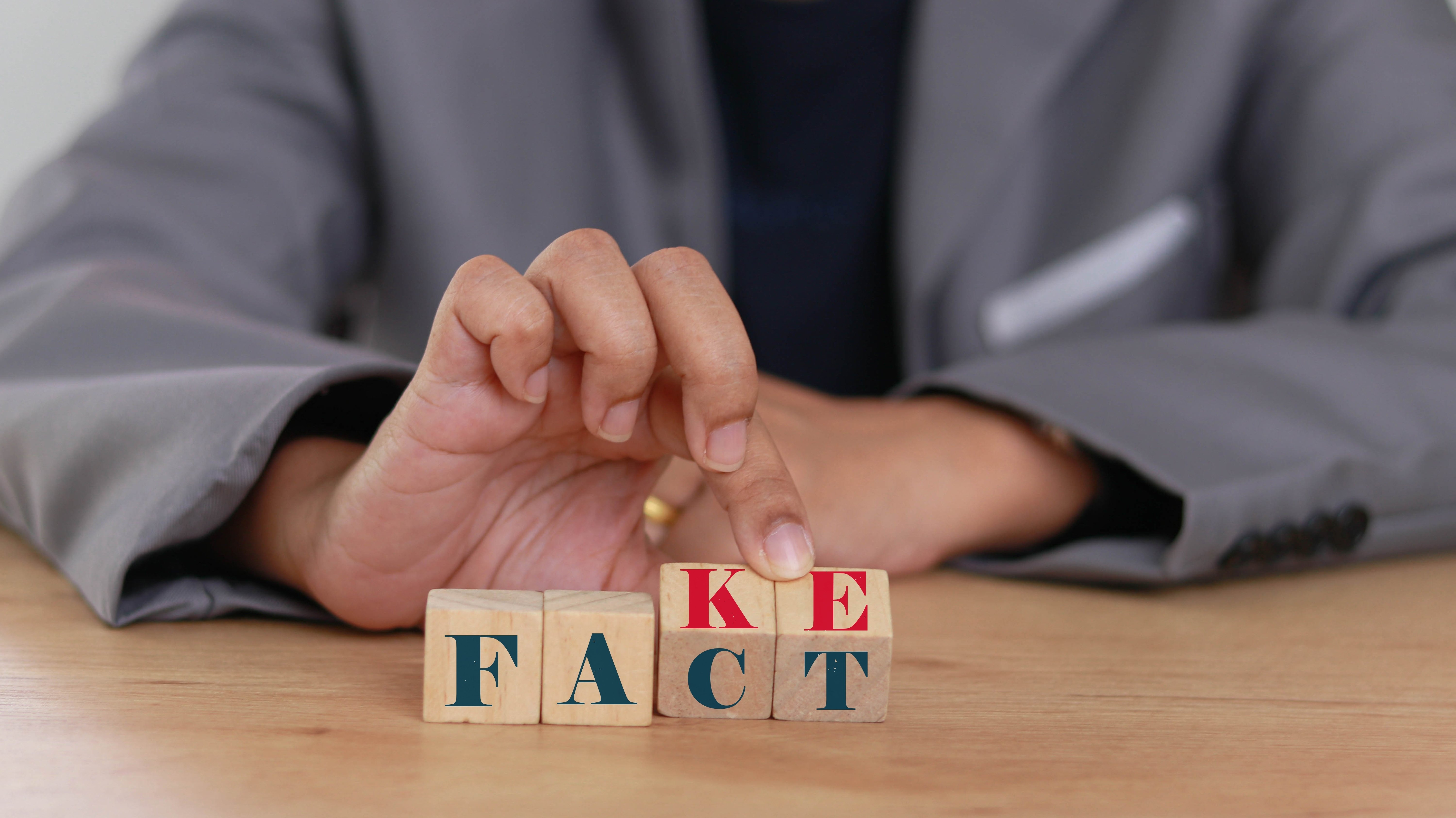 imagen fake vs fact