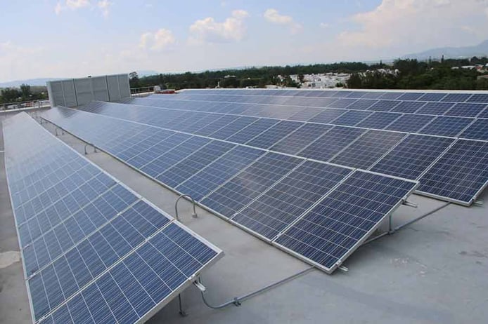 paneles-solares-campus-guadalajara